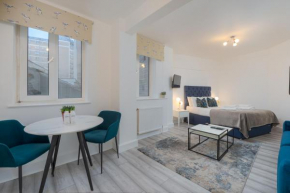 CAPITAL Apartment 4 Chelsea Cloisters